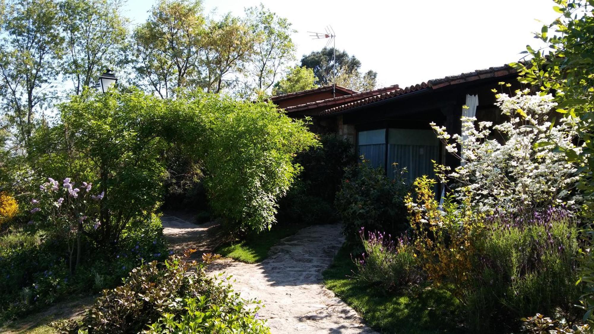 Apartamentos El Roble Valverde de la Vera Luaran gambar