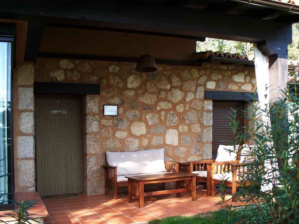 Apartamentos El Roble Valverde de la Vera Luaran gambar